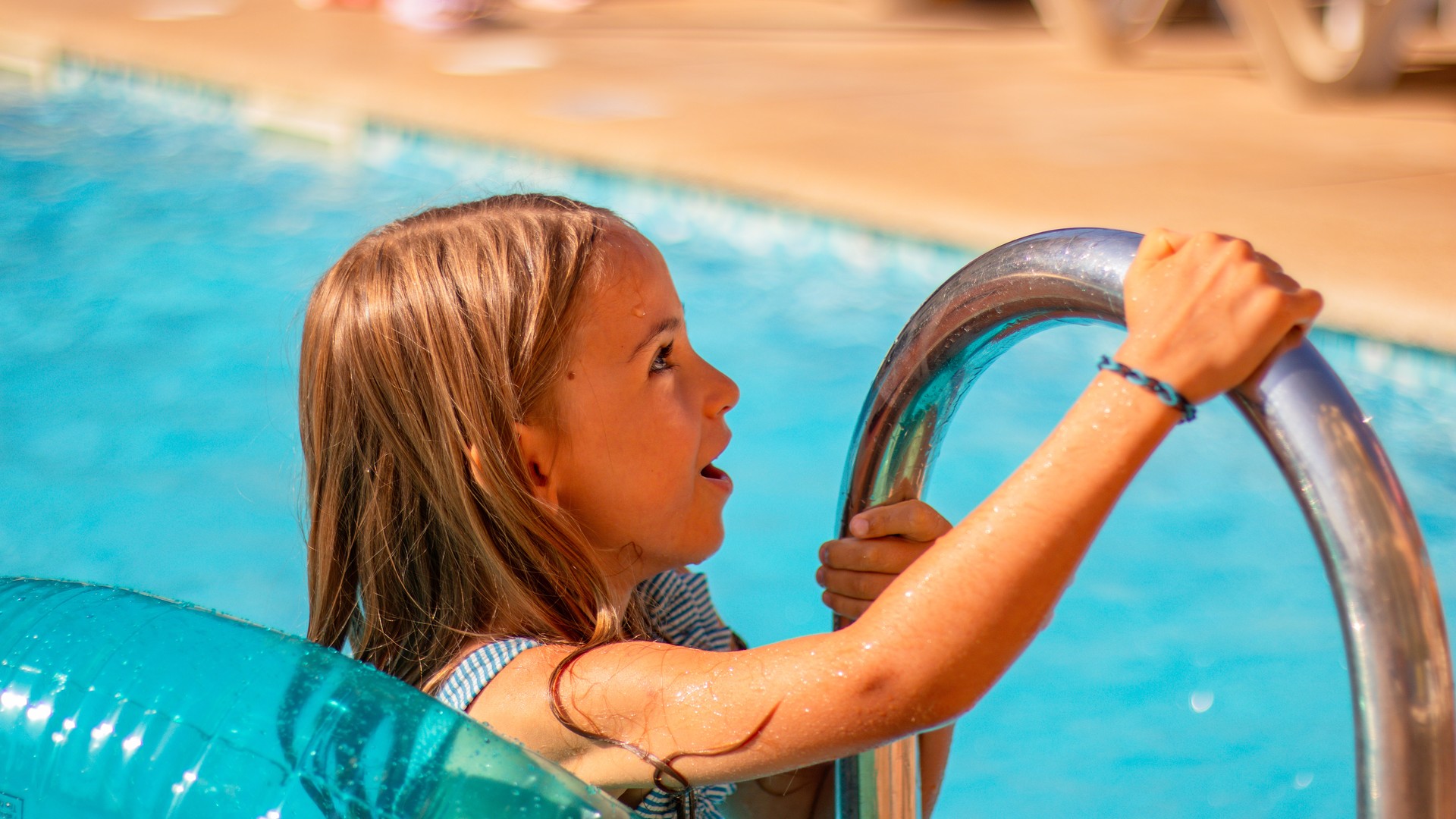 Why a Lice Diagnosis Doesn’t Have to Cancel Pool Day