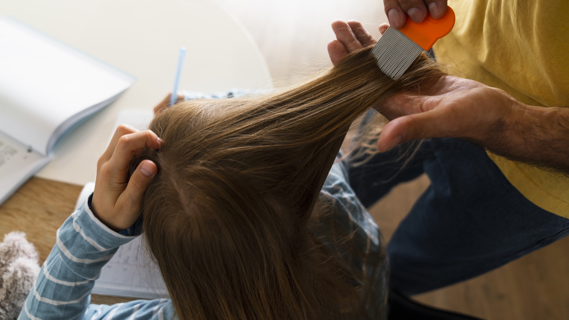 Upgraded: Dimethicone Coats Lice Instead of Poisoning Them