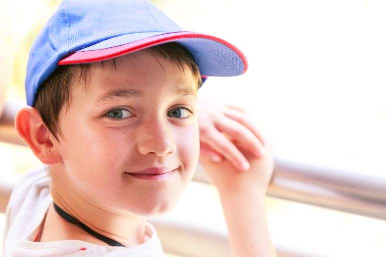 Can You Get Head Lice From Trying On a Hat?